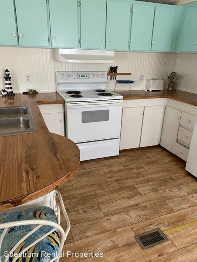Building Photo - 3 br, 2 bath House - 336 Bayview Dr