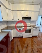 Building Photo - 259 Chestnut St