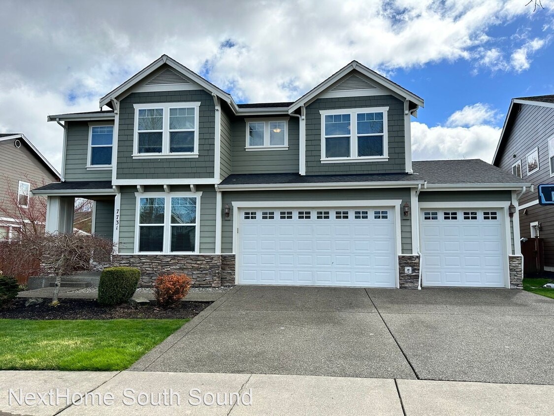 3 br, 2.5 bath House 7731 McKinley St NE House Rental in Lacey, WA