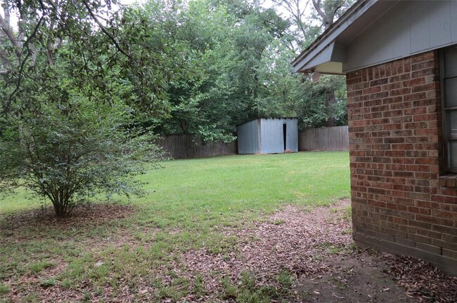 Building Photo - 340 West Dr