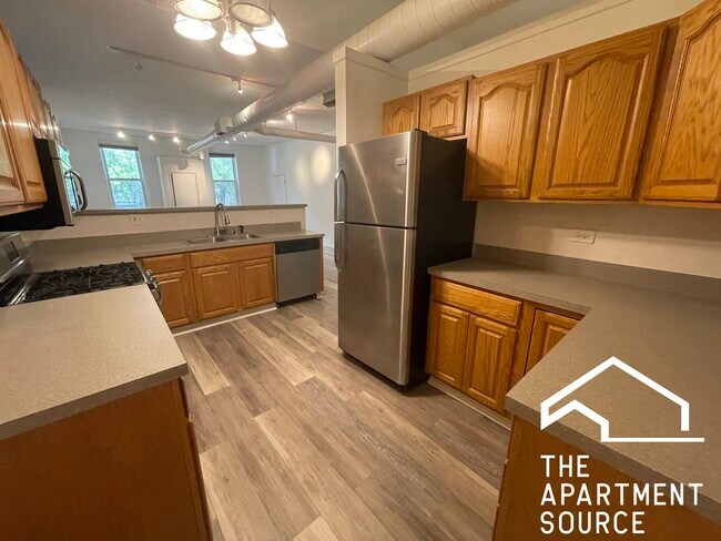 Foto del edificio - 1844 W Henderson St