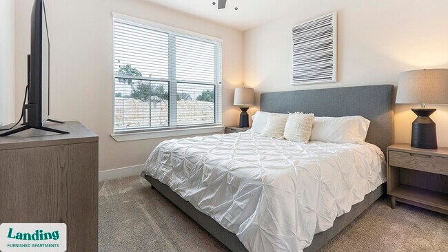 Foto del edificio - 15950 Chase Hill Blvd