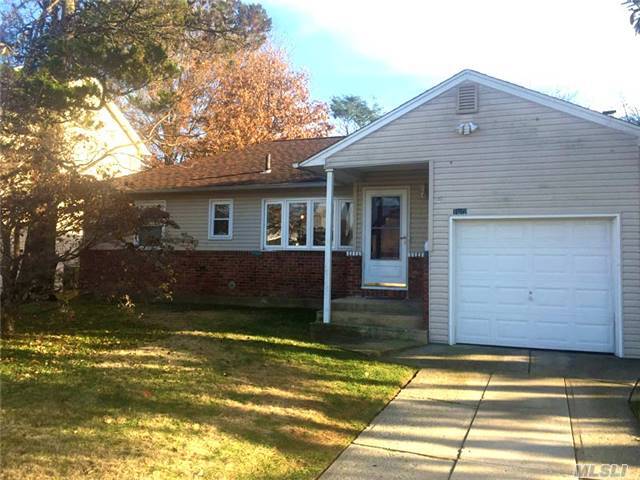 Primary Photo - 1682 Barbara Ln