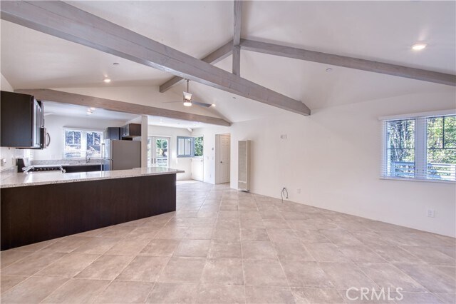 Foto del edificio - 2515 Laguna Canyon Rd