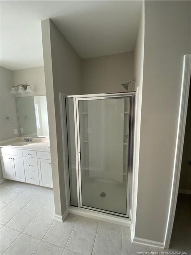 Foto del edificio - HAYESBURY TOWNES