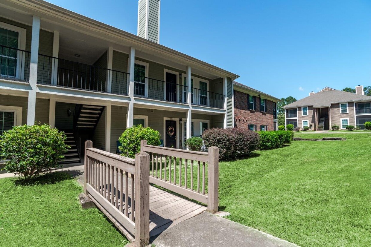 Primary Photo - St. Andrews Commons Apartment Homes