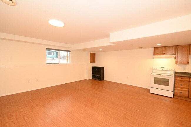 Photo du bâtiment - 2 bedroom in Prince George BC V2L 2L9