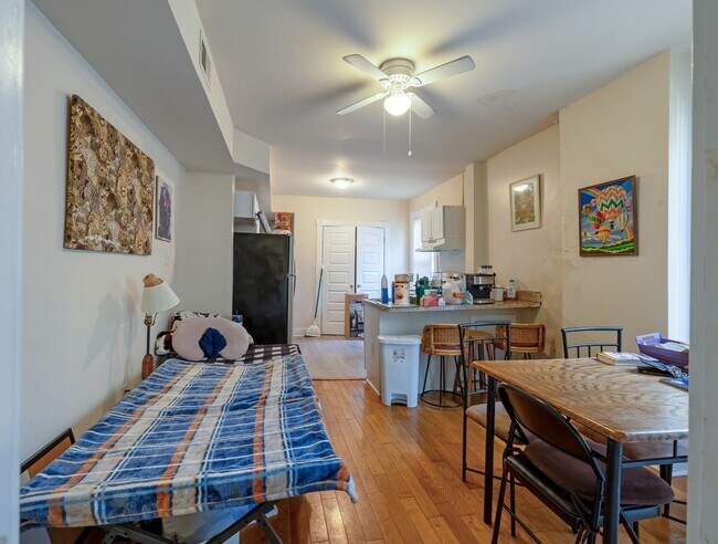 Foto del edificio - 621 N 32nd St