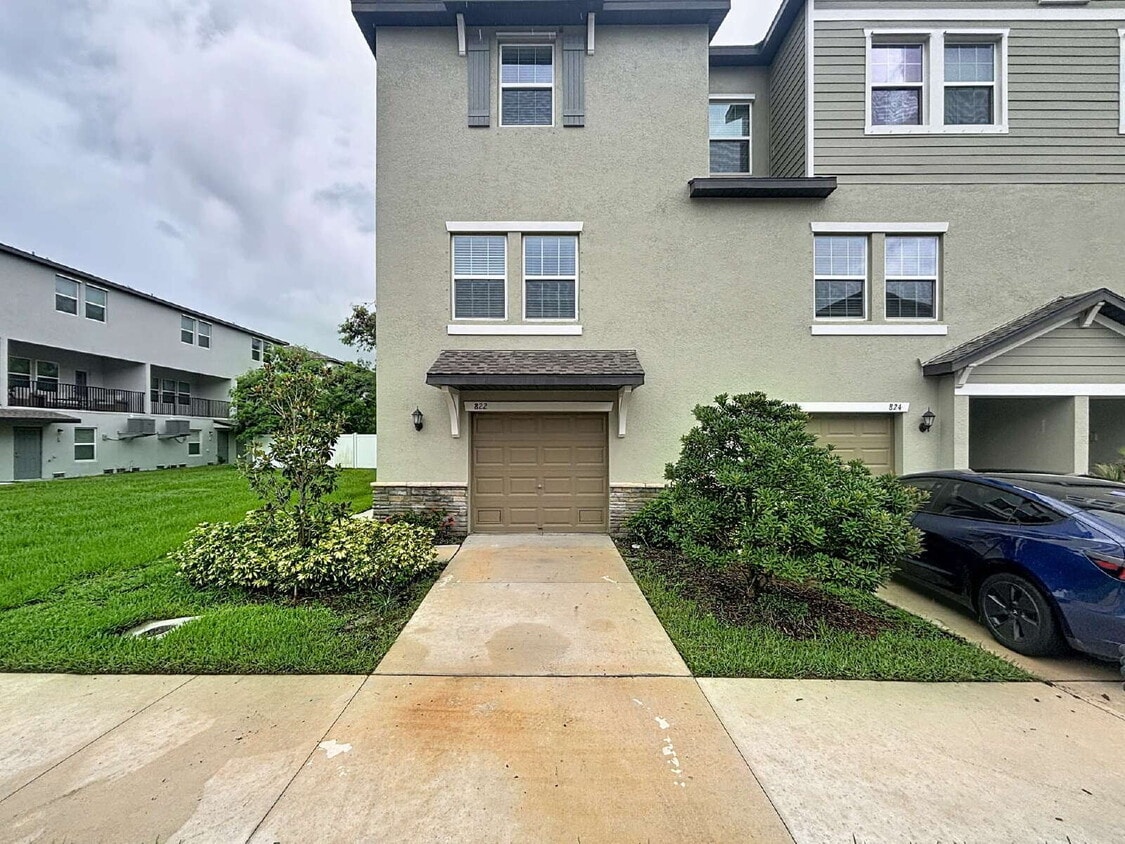 Photo - 822 Tennyson Mill Cir, Tampa, FL 33619