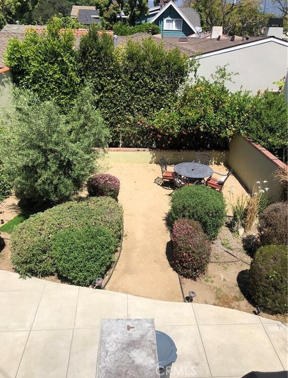 Foto del edificio - 1742 Monterey Rd