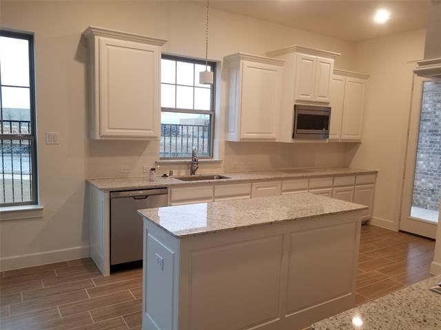 Foto del edificio - 205 Eaglewood Dr