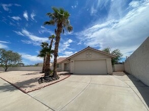 Building Photo - 899 Coral Cottage Dr