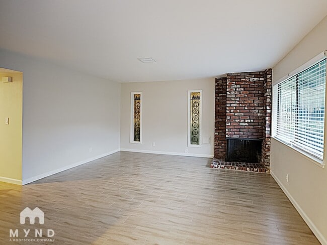 Building Photo - 2336 Villanova Cir