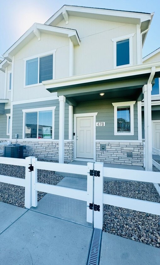 Gorgeous 2024 Townhouse 2 bed/ 2.5 bath Near Johnstown YMCA - Gorgeous 2024 Townhouse 2 bed/ 2.5 bath  Near Johnstown YMCA