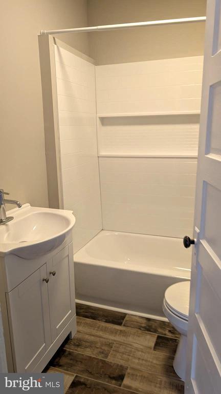 Building Photo - 1430 Hurffville Rd