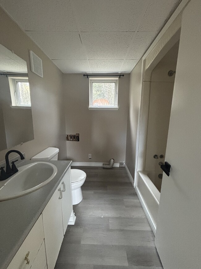 Building Photo - 29-29 Rue Godbout