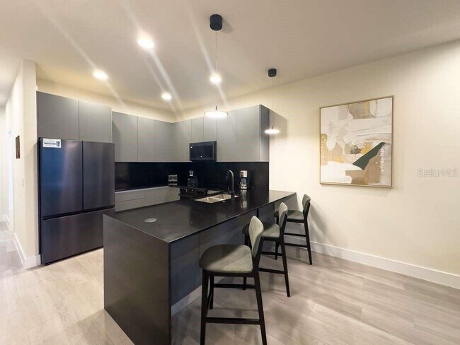 Foto del edificio - 17422 Serenidad Blvd