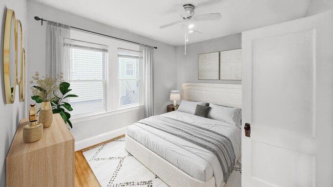 Foto del edificio - 240 Parker Hill Ave