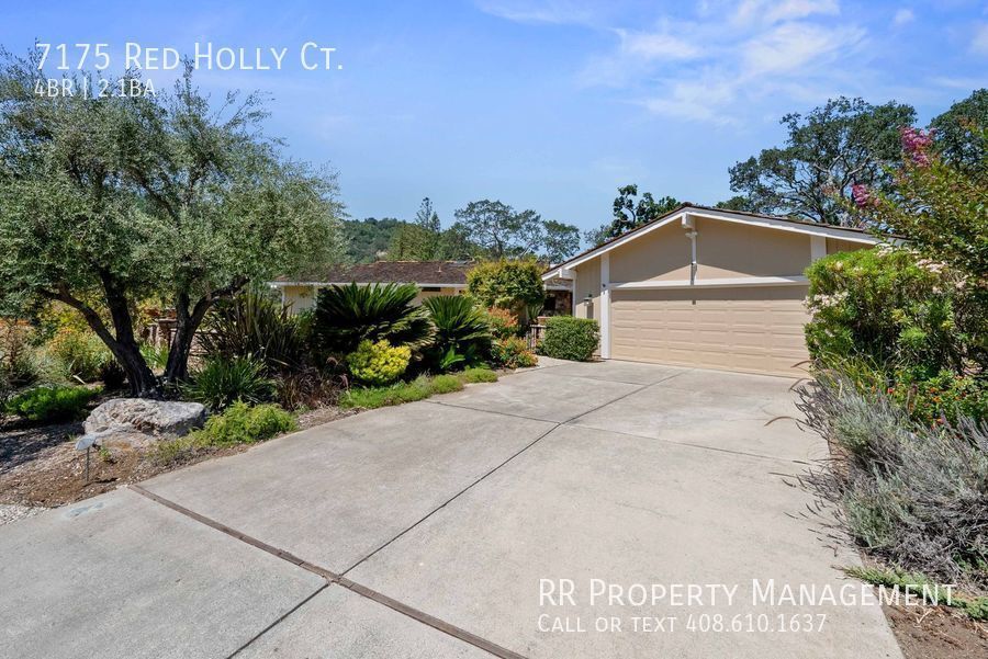 Primary Photo - 7175 Red Holly Ct