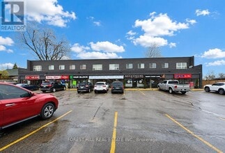 Building Photo - 130 King St E