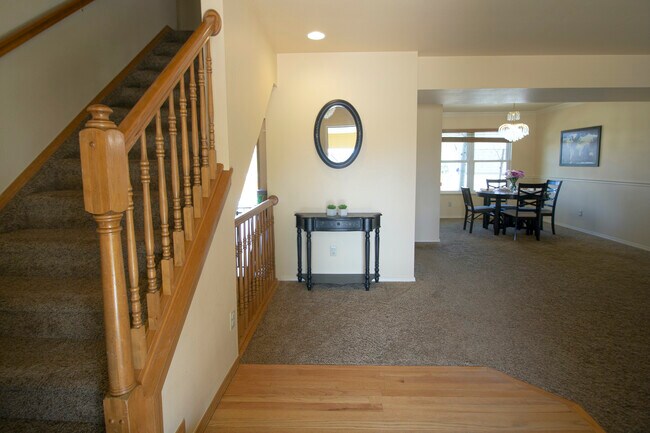 Foto del edificio - 4448 White Oak Ct