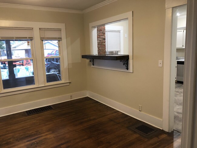 Foto del edificio - 539 Salt Springs Rd