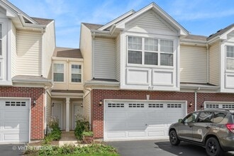 Building Photo - 217 S Alder Creek Dr