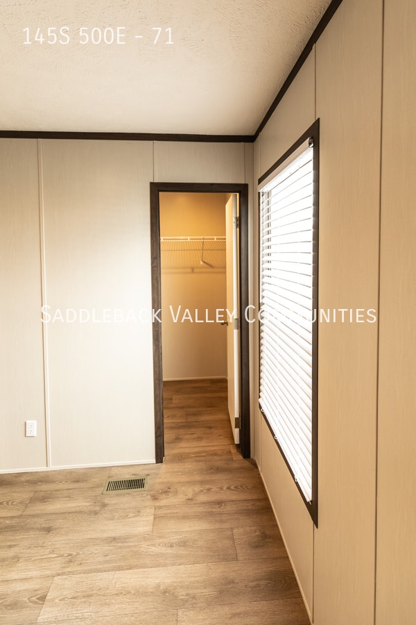 Building Photo - 145 S 500 E