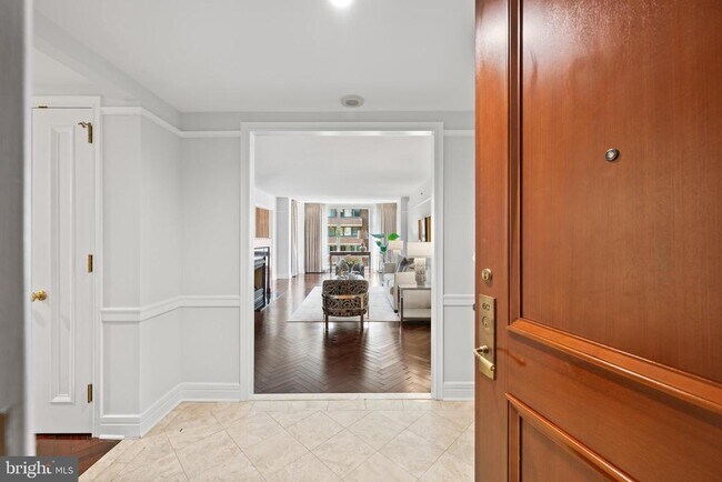 Foto del edificio - 1155 23rd St NW