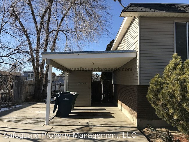 Foto del edificio - 4 br, 2 bath House - 9858 South 610 East
