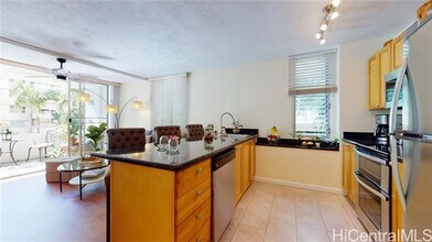 Building Photo - 430 Kaiolu St