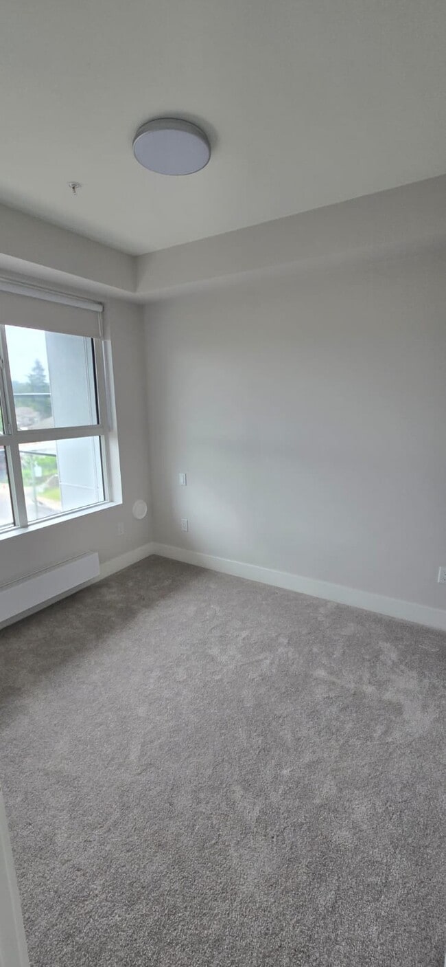 Building Photo - 13458-13458 95 Ave