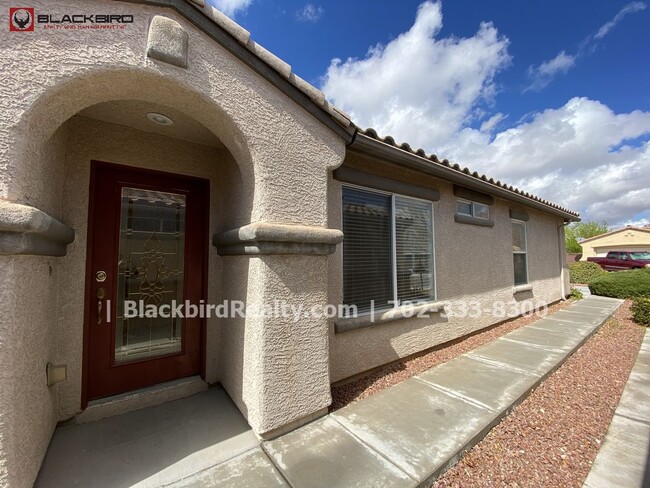 Building Photo - Single Story in the heart of Summerlin
