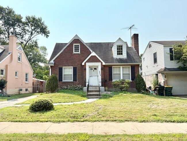 Foto del edificio - 2414 Brighton Dr