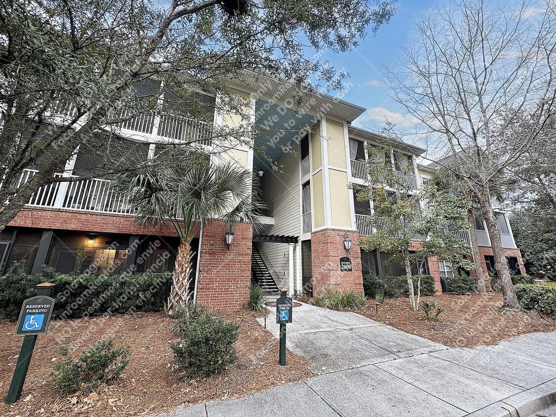 2012 Basildon Rd Condo for Rent in Mount Pleasant, SC
