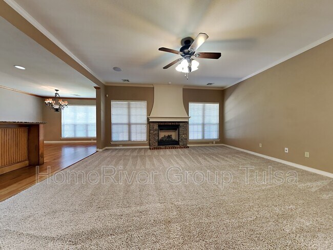 Foto del edificio - 3151 East 144th St S