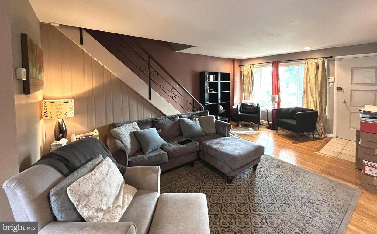 5465 Quentin St, Philadelphia, PA 19128 Townhome Rentals in