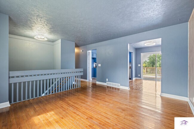 Foto del edificio - 5911 S 137th St