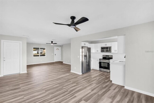 Foto del edificio - 12392 Cumberland Dr