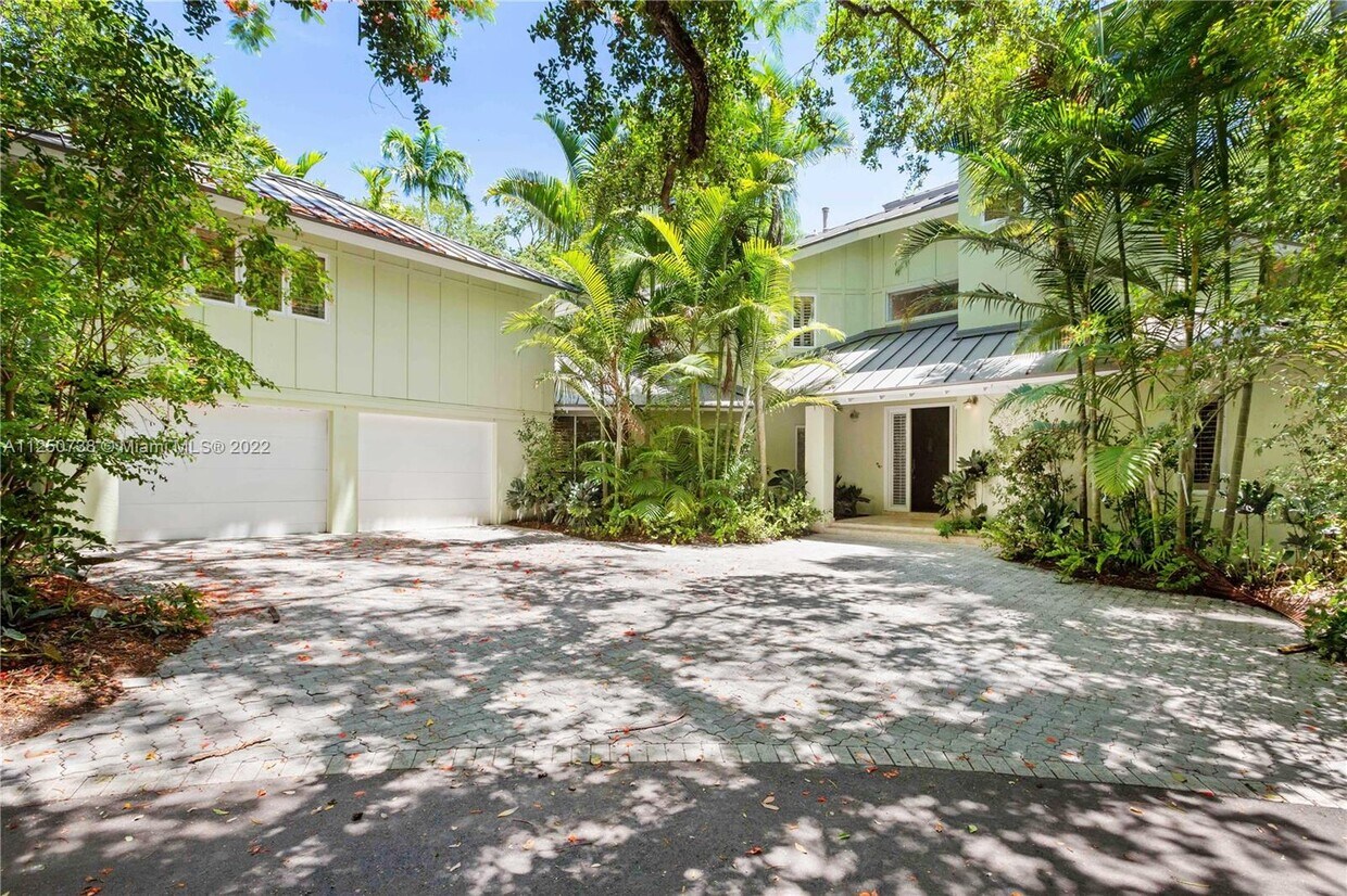 Foto principal - 3505 Wildwood Cir