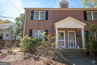 Building Photo - 130 University Dr