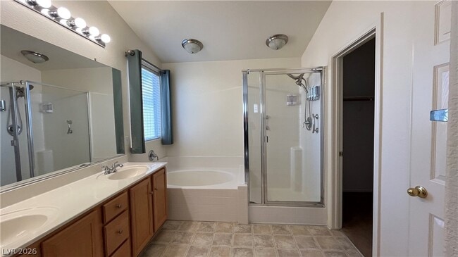 Building Photo - 6280 W Levi Ave