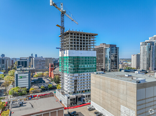 Building Photo - Falcon Towers