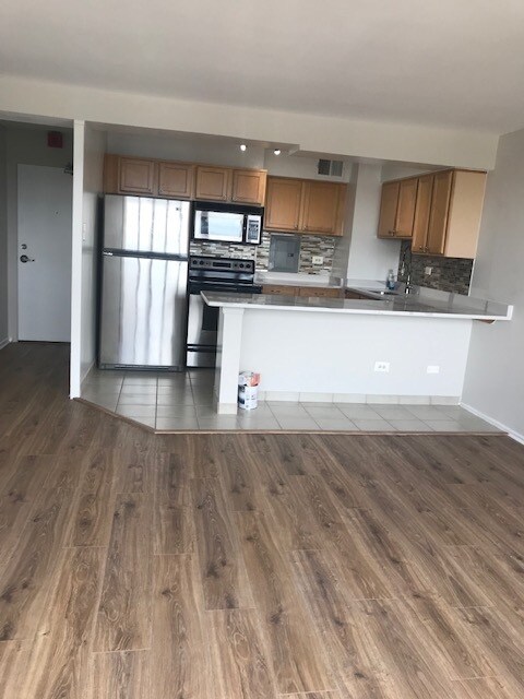 Foto del edificio - 6030 N Sheridan Rd