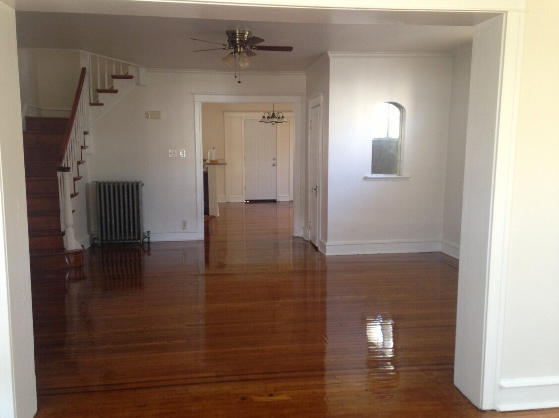 Foto principal - 1826 67th Ave