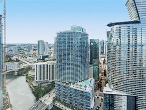 Building Photo - 475 Brickell Ave