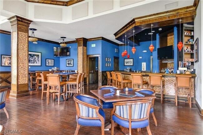 Foto del edificio - 9065 Albion Ln N