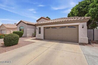 Building Photo - 11203 W Cottonwood Ln