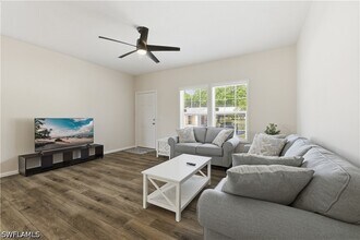 Building Photo - 24 Red Poinciana Dr
