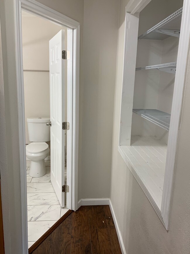 Foto del edificio - 4079 Almond St